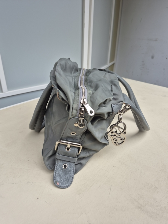 Chloe 2000s Rare Gray Logo-Embellished Women’s Satchel - Picture 14 of 15
